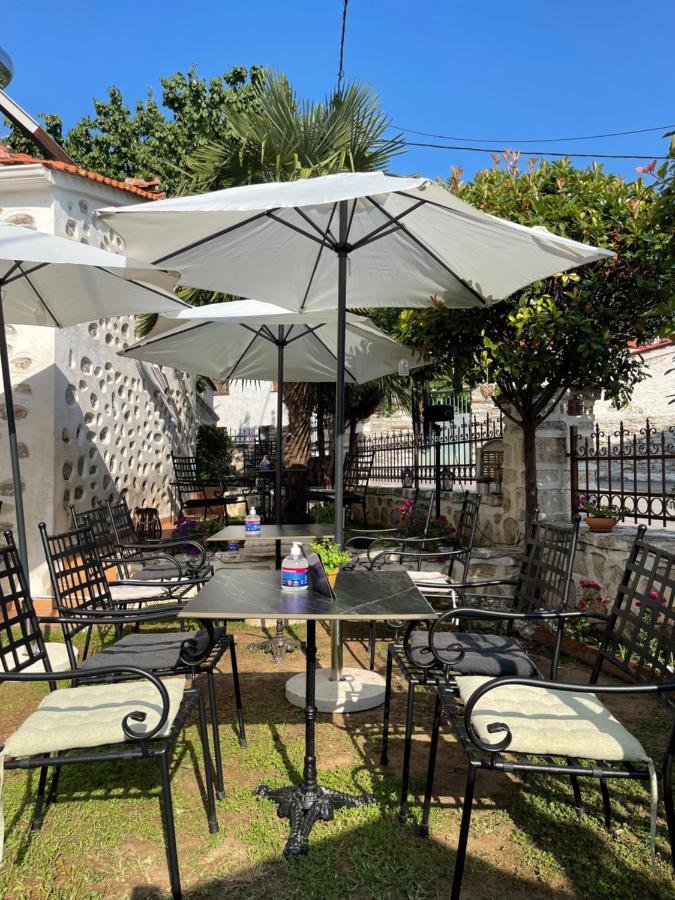 Εννεα Μουσεσ Παραδοσιακός Ξενώνας Velventós Exterior foto